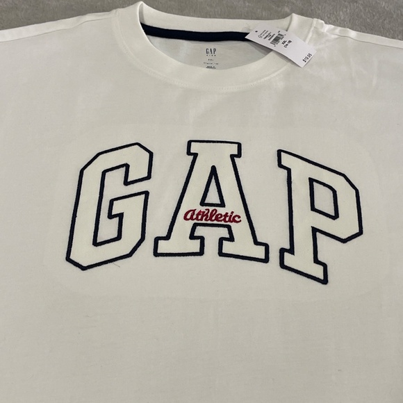 NEW Kids White Gap Tee Shirt Size XXL - Picture 2 of 8